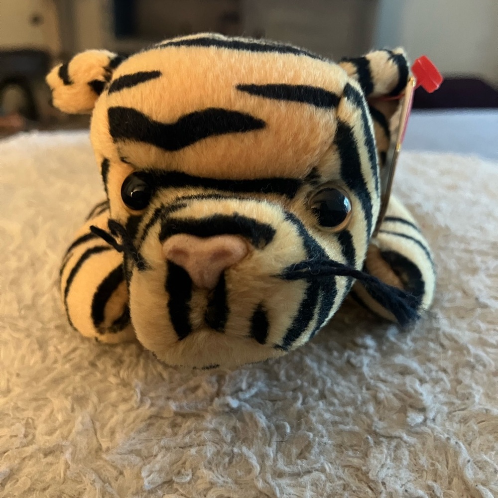 95’ Ty Tiger Plush Perfect Condition